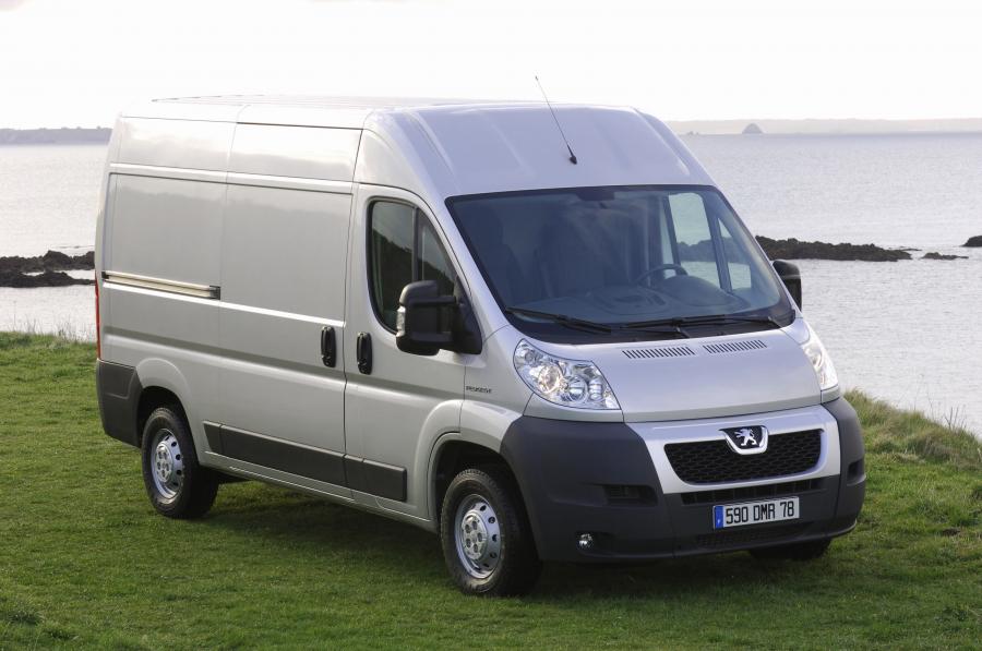  Peugeot Boxer 2006 года  (фото 63 из 81)